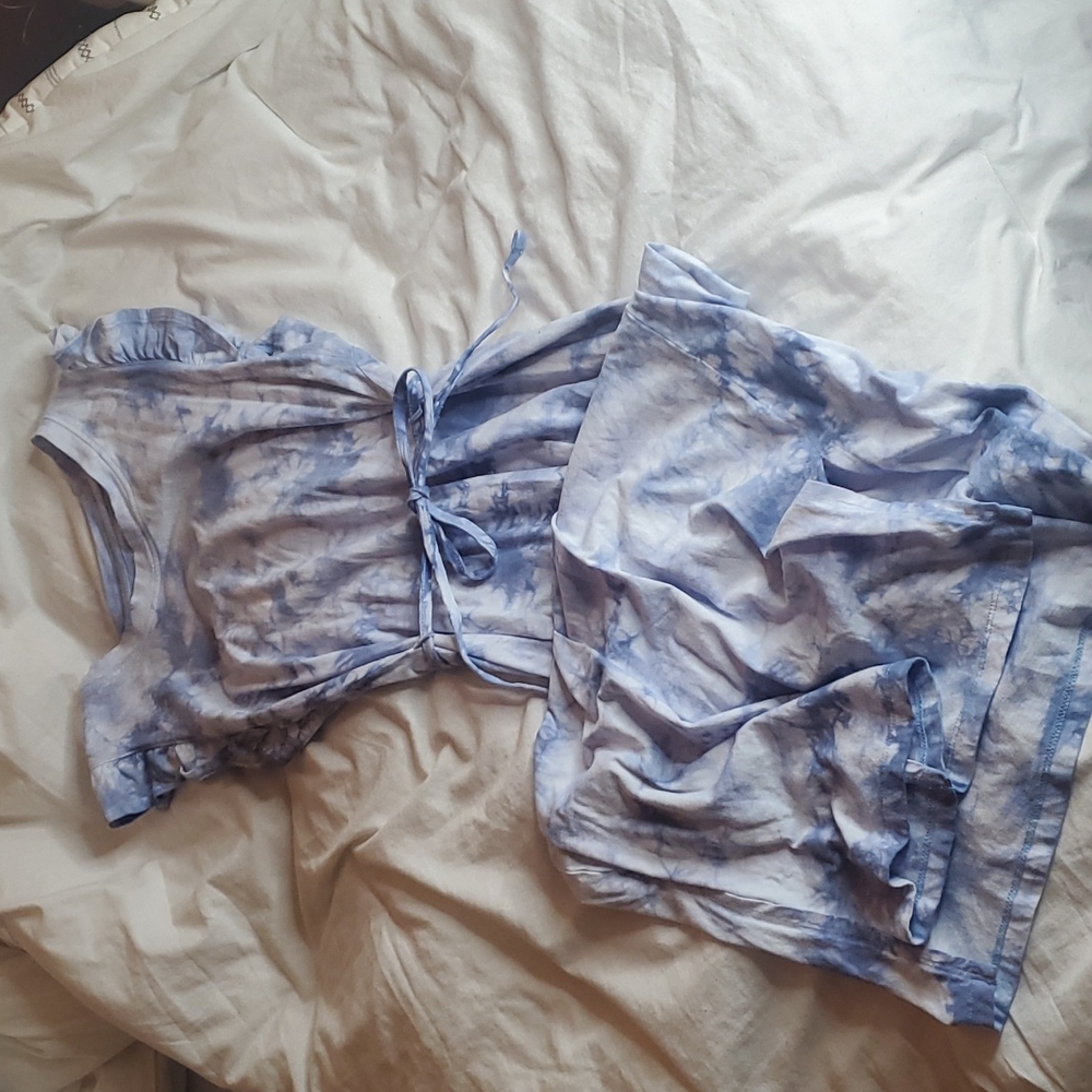Blue and white tie dye maxi dress medium